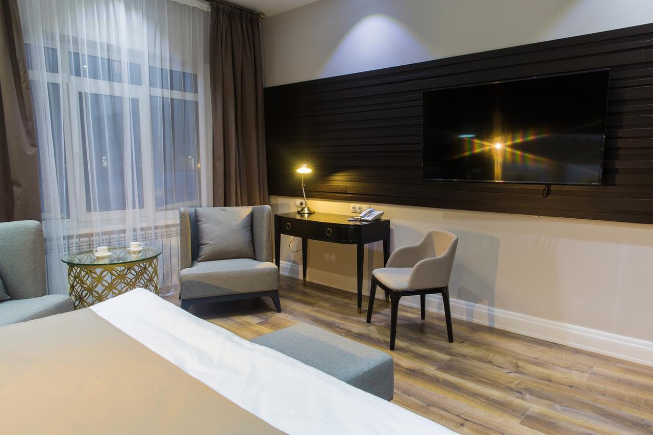 Qonaq Hotel Astana Ngoại thất bức ảnh