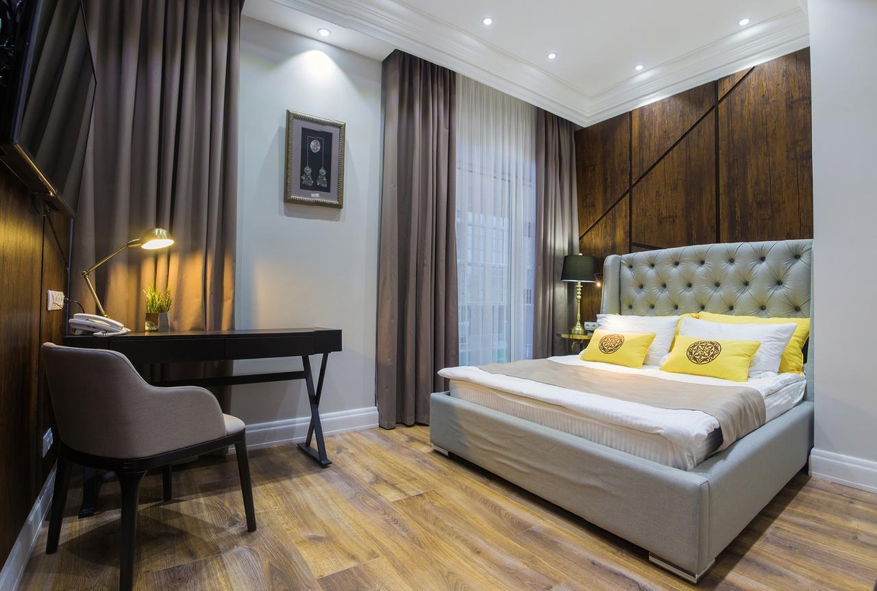 Qonaq Hotel Astana Ngoại thất bức ảnh