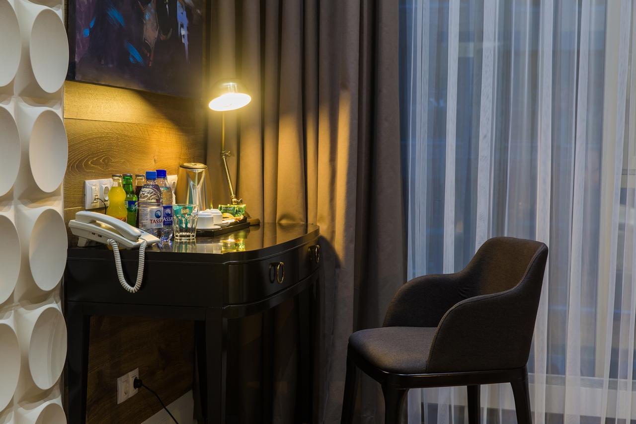 Qonaq Hotel Astana Ngoại thất bức ảnh