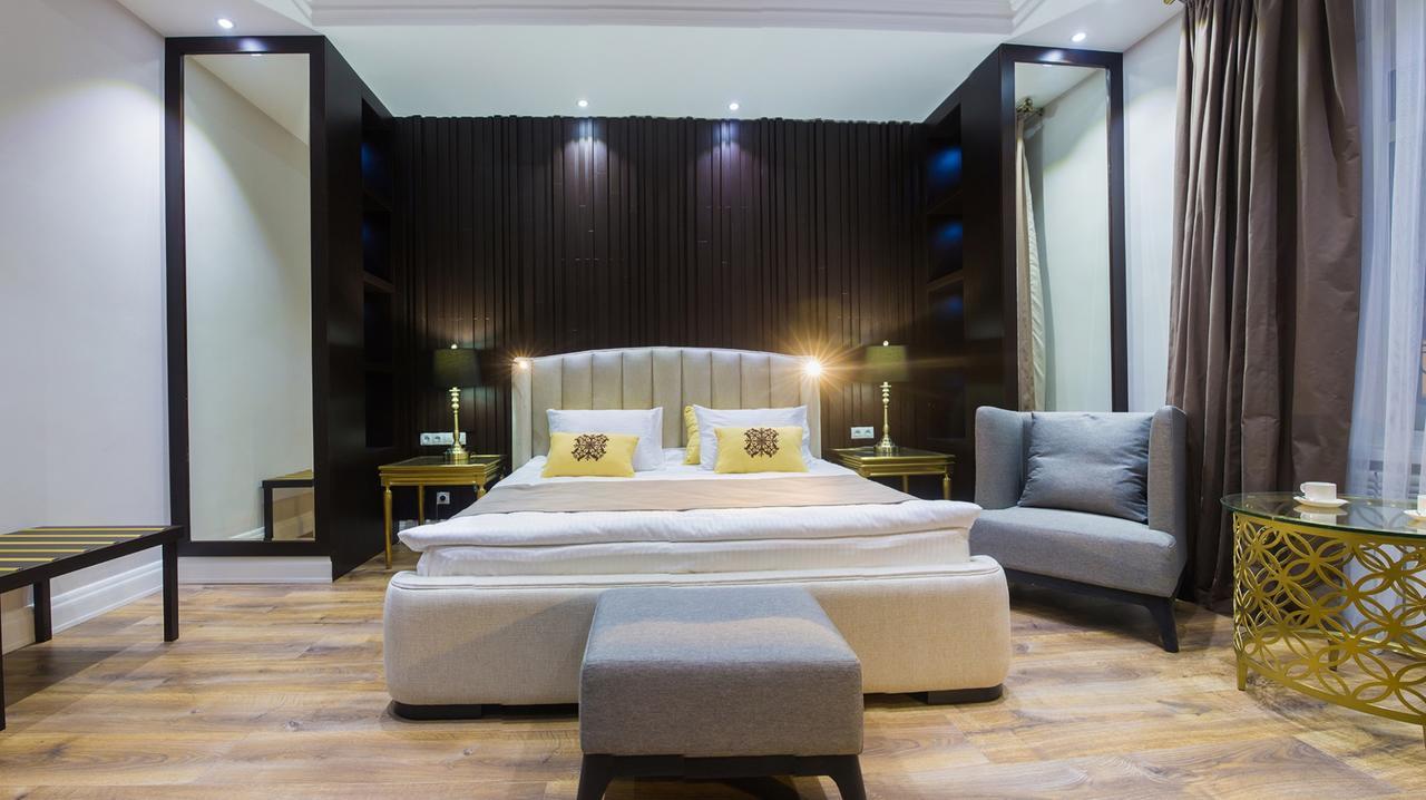 Qonaq Hotel Astana Ngoại thất bức ảnh